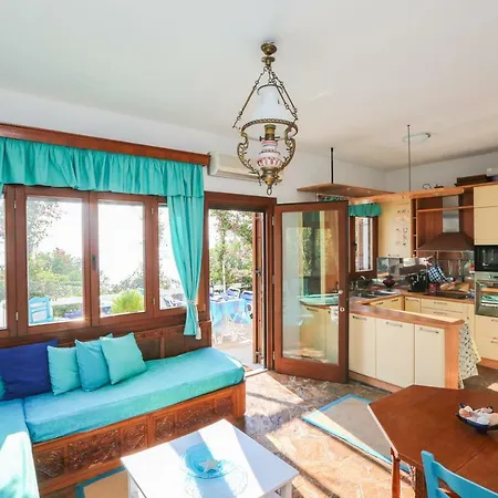 Achladies Beach Apartment * Αχλαδιές