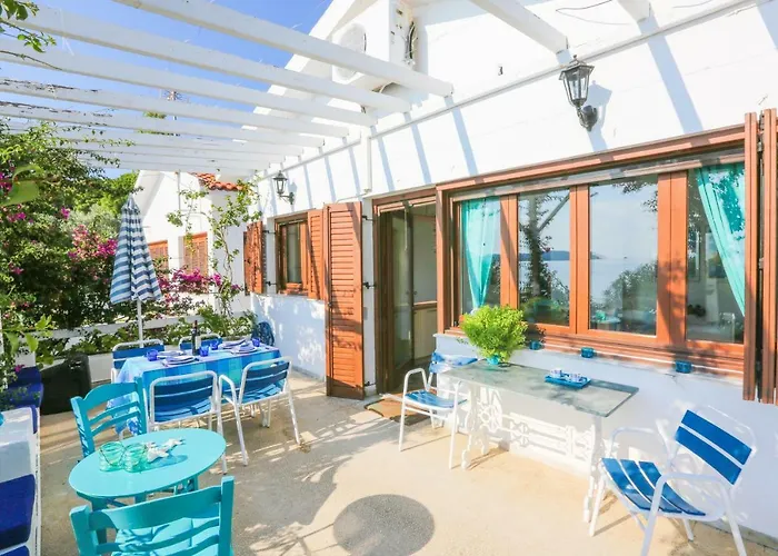 Achladies Beach Apartment Apartamento Achladies (Skiathos)